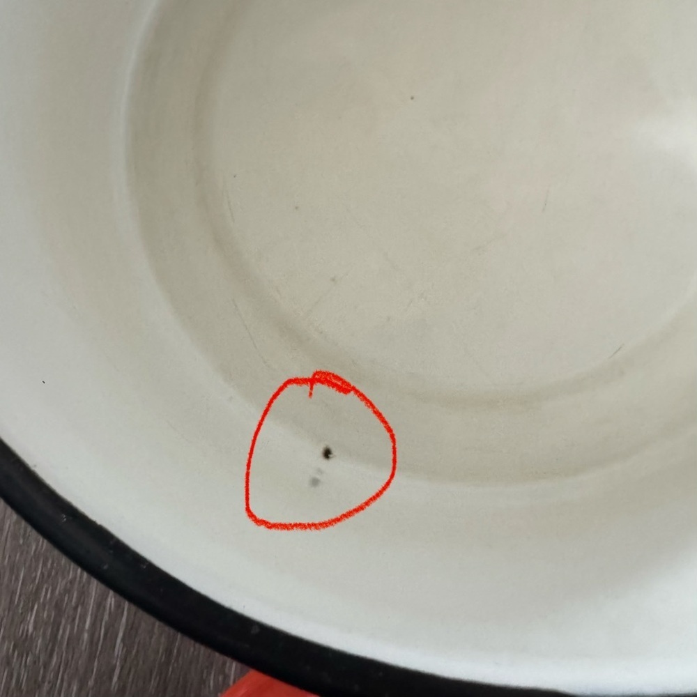 1970s Enamel Orange Stovetop Pot with Lid Medium Size - Picture 5 of 12